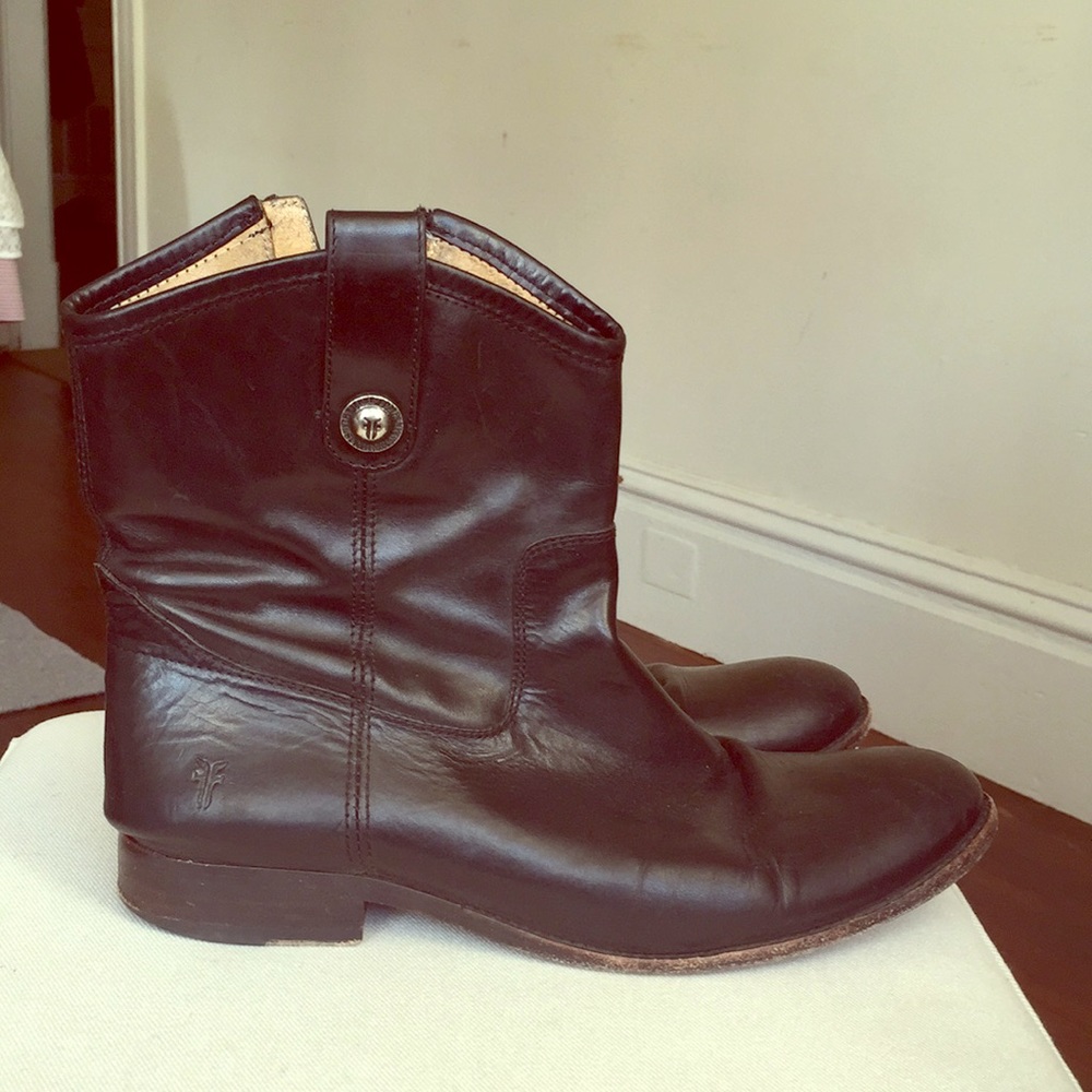 Frye Anna Shortie